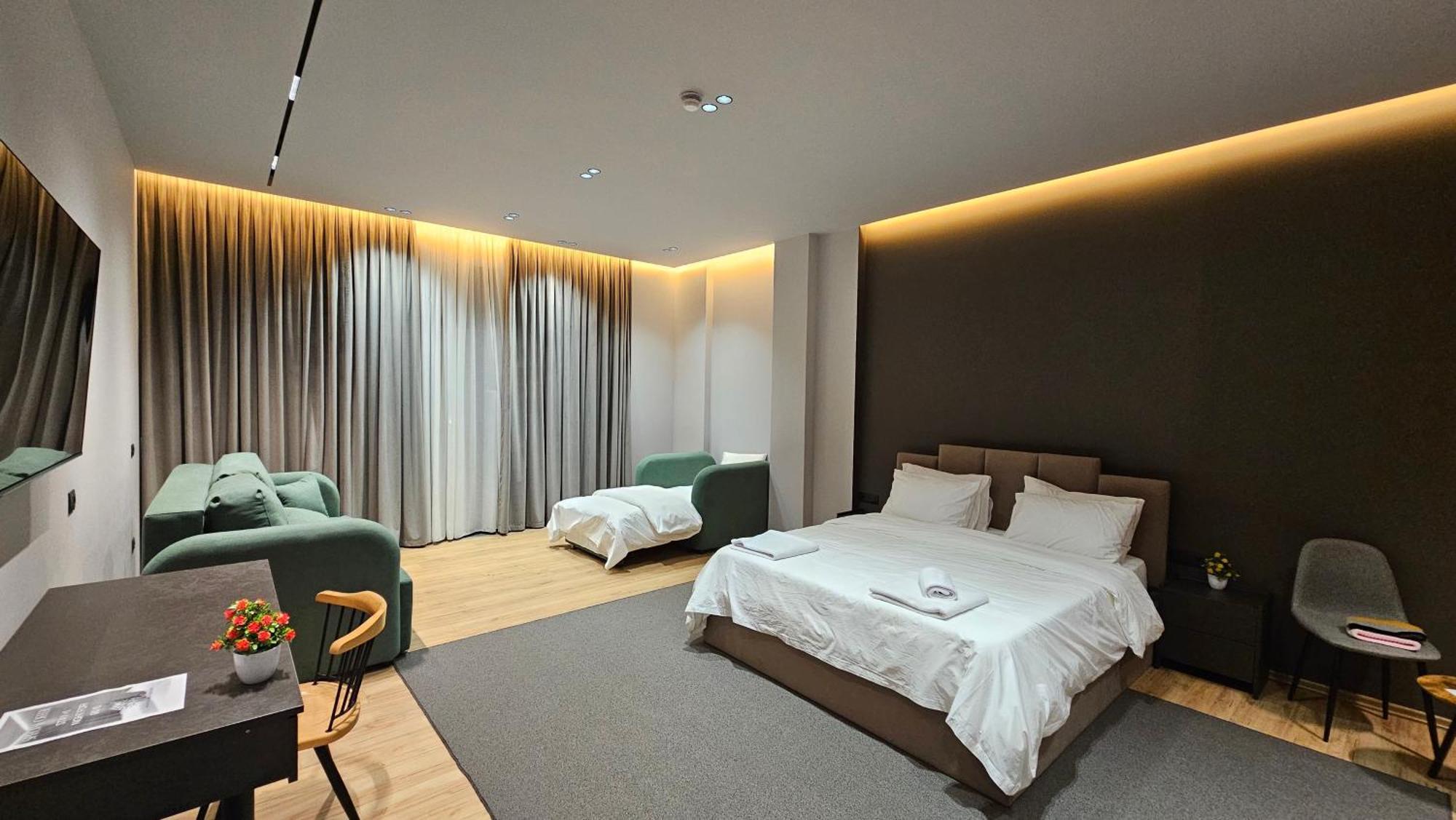 The Roots Boutique Hotel Shkoder Exterior photo